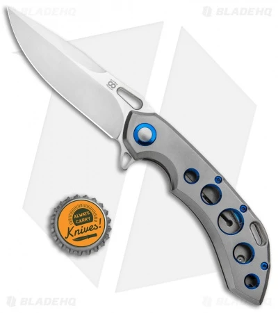 Olamic Wayfarer 247 Frame Lock Knife Light Blast Ti/5 Hole Spear Point (3.5") 4 Olamic Wayfarer 247 Frame Lock Knife Light Blast Ti/5 Hole Spear Point (3.5") - Image 4